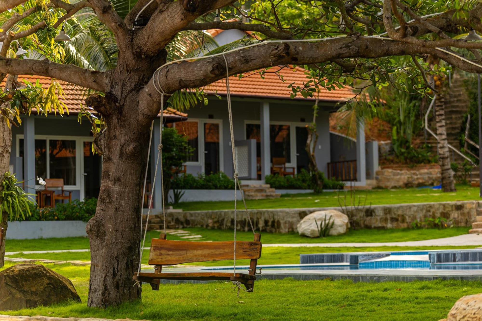 Cosian Bay Phu Quoc Resort Екстер'єр фото